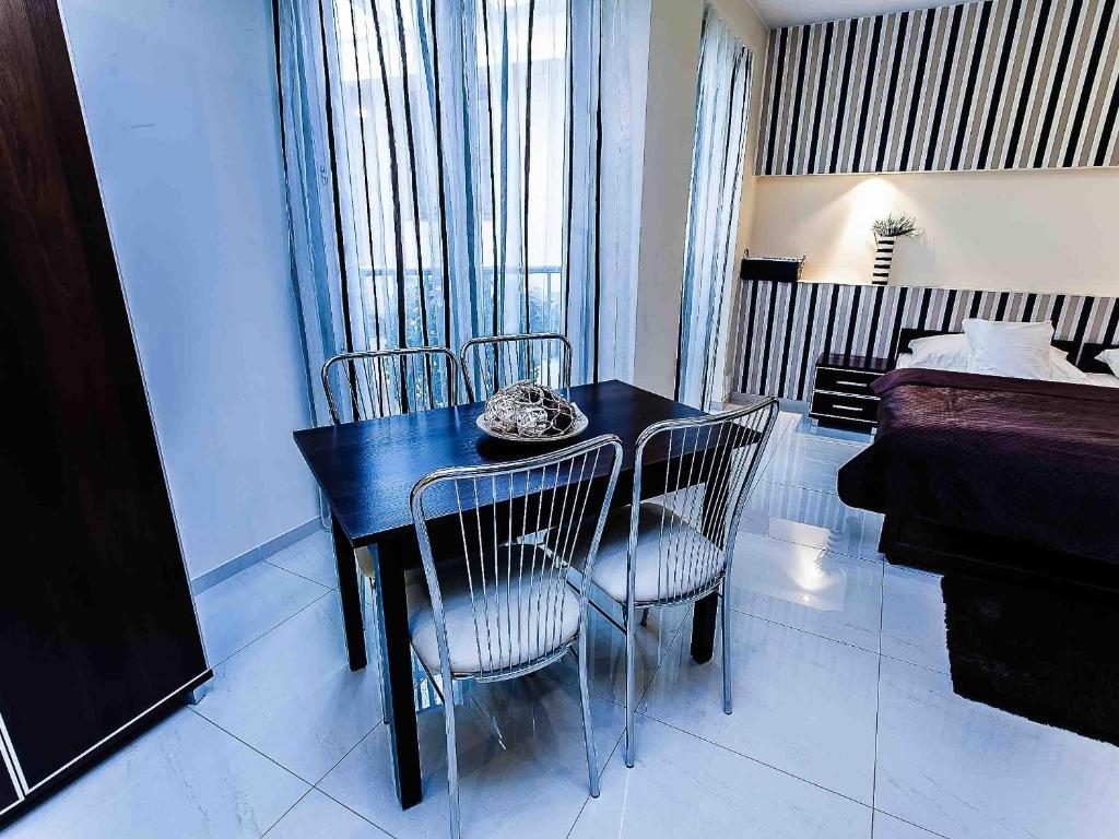 Apart-Lux Bytom Exterior foto